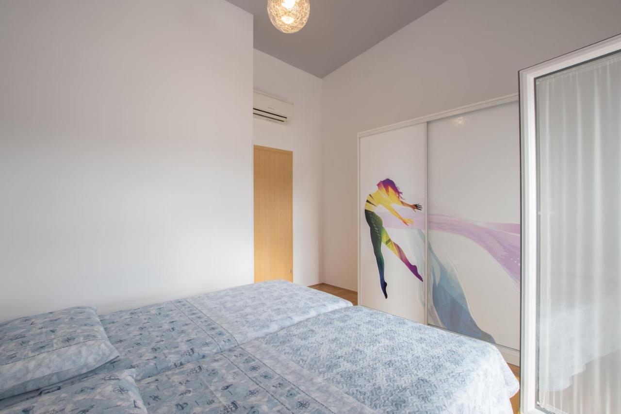 Appartement Bella Vista 2 à Umag Extérieur photo